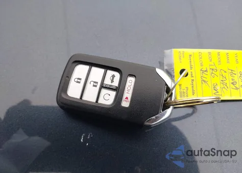 2018 Honda Civic Touring z USA, uszkodzony, nr VIN JHMFC1F90JX013058